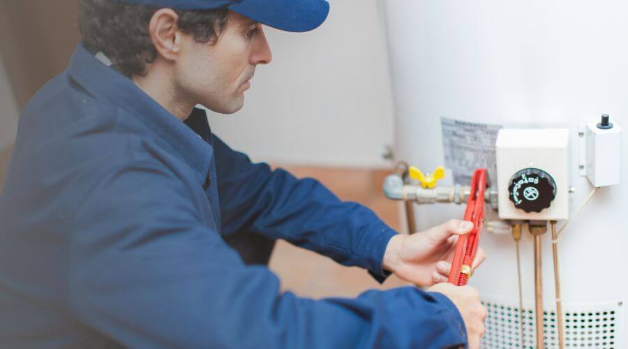 Expert burst pipe repair services in Hickman, CA